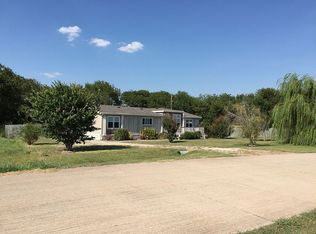115 Corral Rd, Waxahachie, TX 75165