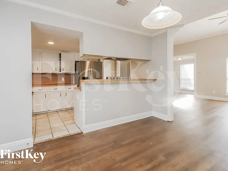 547 Shealy St — Photo 7