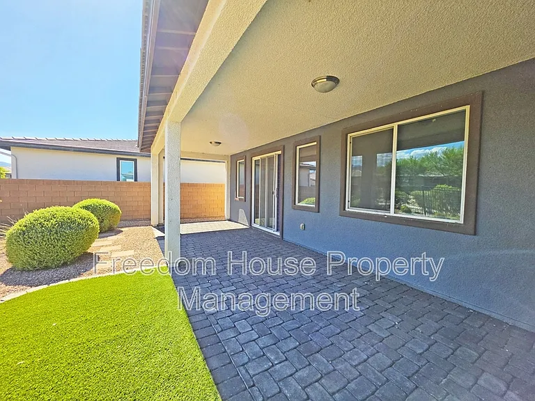 4882 E Beacon Ridge Dr — Photo 53