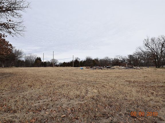 4th image of 13464 S 209th West Ave