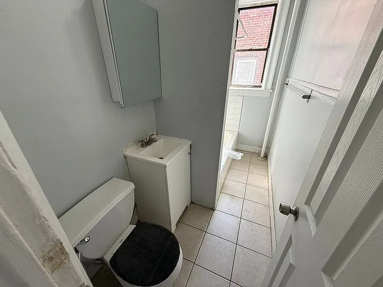 811 New York Ave #51E — Photo 11
