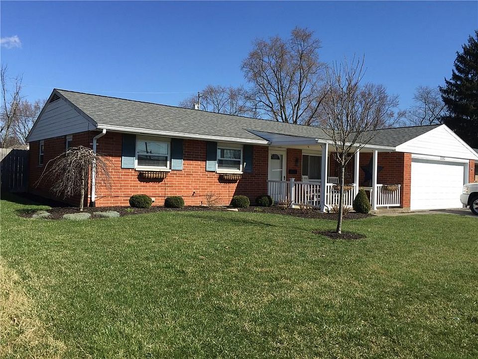 1st image of 1141 Longwood Dr
