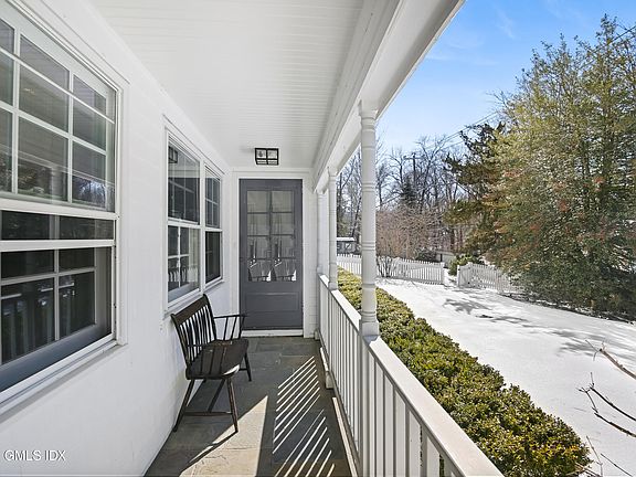 3rd image of 189 Riversville Rd