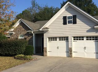 63 Mercer Ln, Cartersville, GA 30120