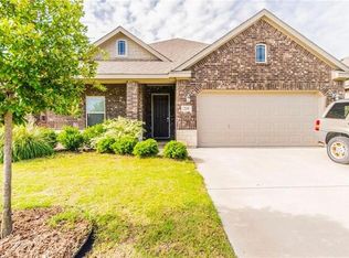 218 Range Rd, Waxahachie, TX 75165