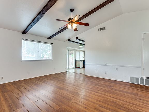 3rd image of 3441 North Ave
