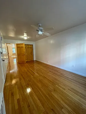 Rented by Peter R. Hungerford, LREB | media 44