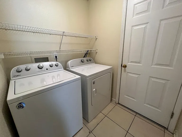 10407 Glen Willow Ln — Photo 17