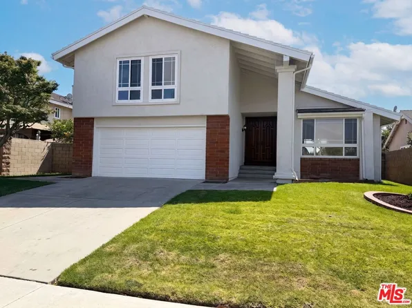 2334 W Chandler Ave, Santa Ana, CA 92704