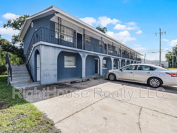 2nd image of 601 State Ave APT 1