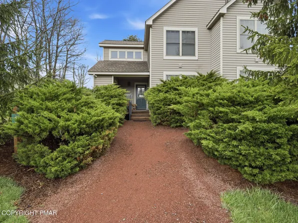 187 Hawthorne Ct, Tannersville, PA 18372