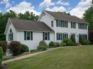 5 Cameron Dr, Rutland, MA 01543