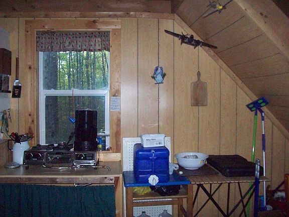 3rd image of 10132 Joyce Ln