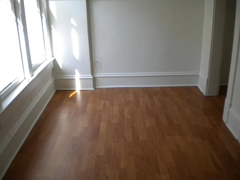 519.5 S Almon St #B — Photo 9