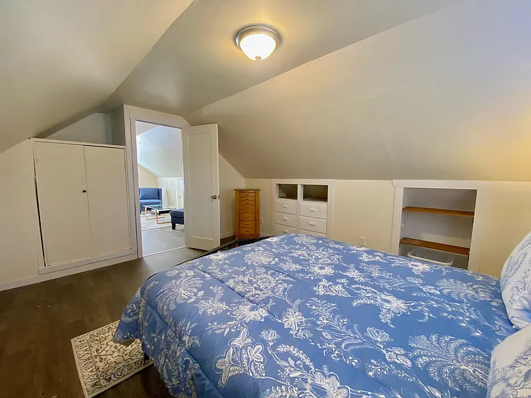 262 N Cherrywood Ave — Photo 18