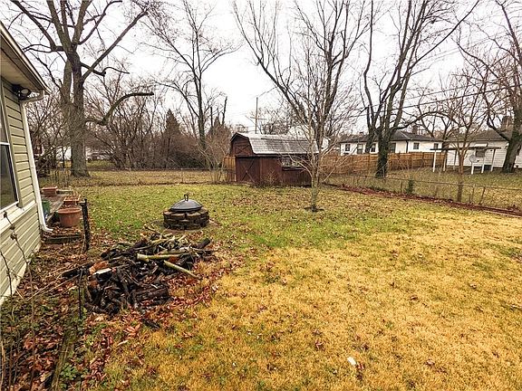 3rd image of 3531 Cecil Ave