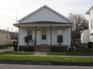 303 N Madison St, Clinton, IL 61727