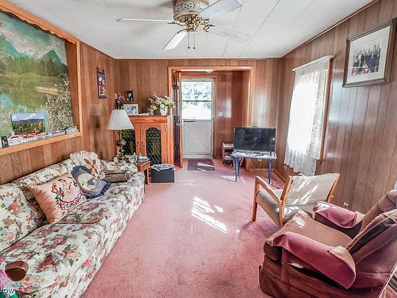 4th image of 956 Brady Ave