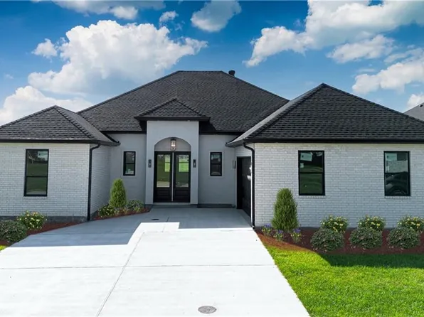109 Osprey Dr, Westwego, LA 70094