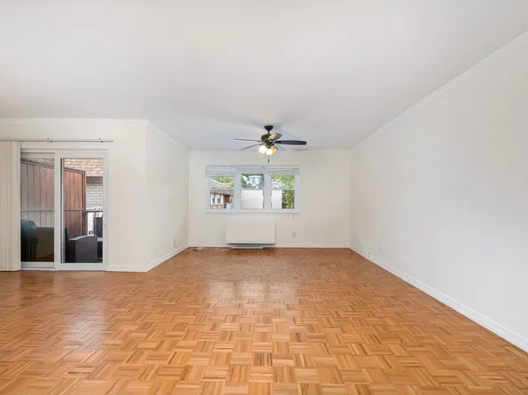 1111 River Road image 11 of 32