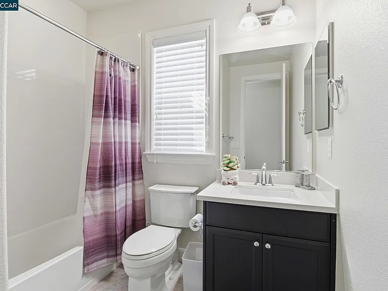 1365 Bayberry View Ln — Photo 32