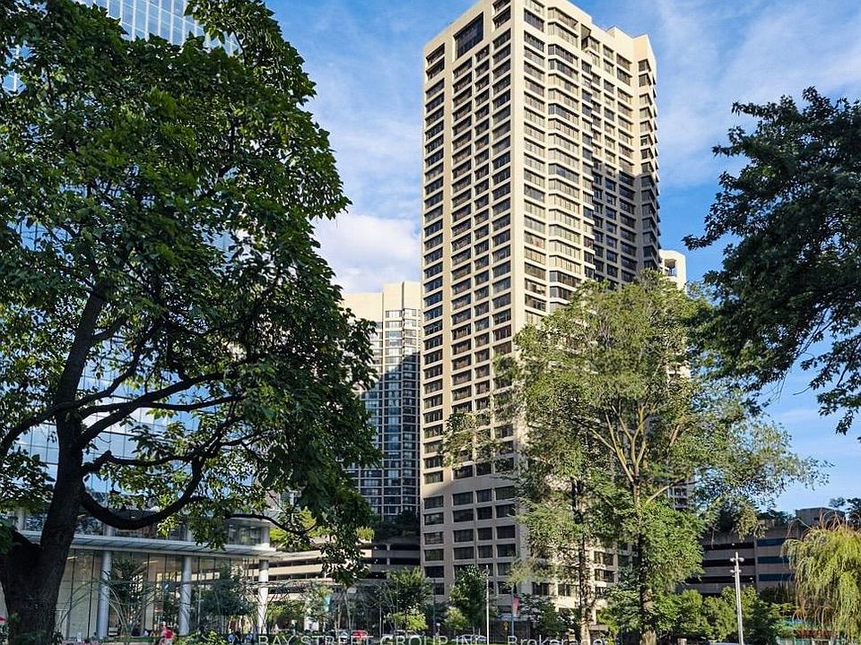 1st image of 55 Harbour Sq Unit 606