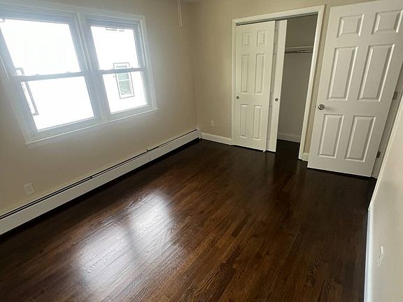 4th image of 548 S 9th Ave #2