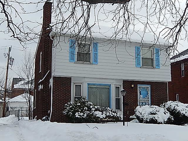 1st image of 17238 Huntington Rd