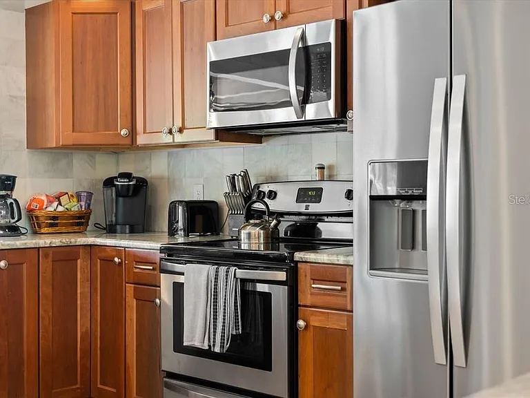 327 Avenida Milano — Photo 17