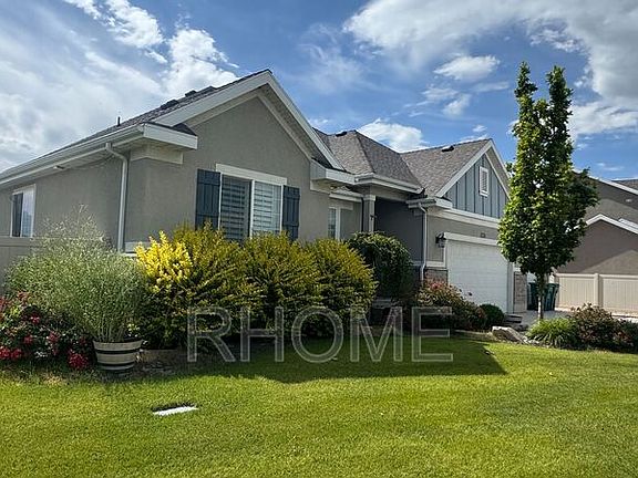 3rd image of 13022 S Sand Creek Dr