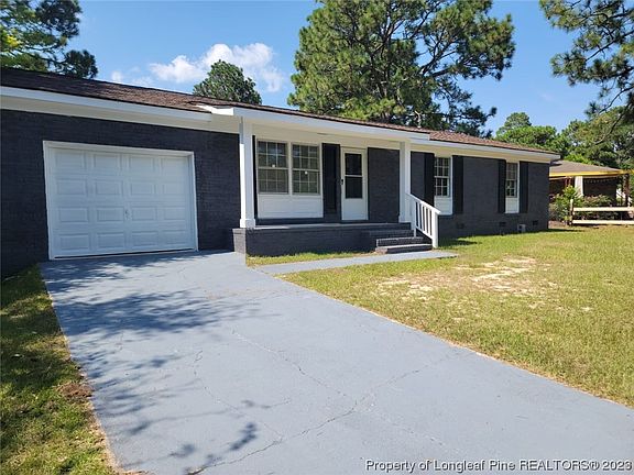 3rd image of 2926 Peacock St