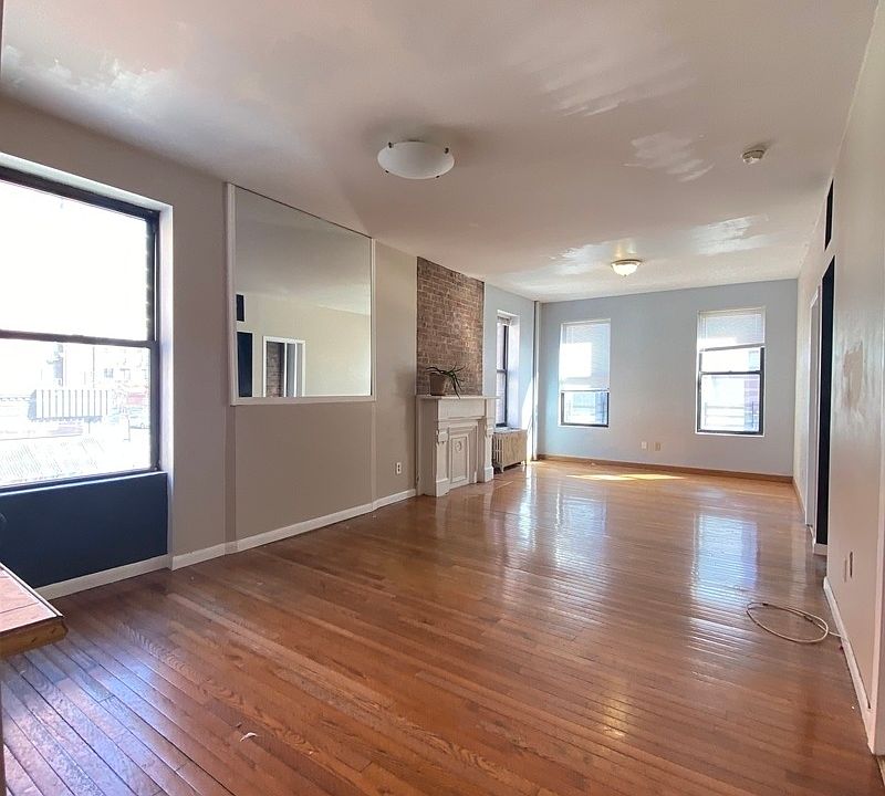 1st image of 739 9th Ave #2
