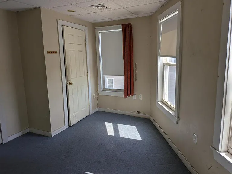 437 Bay St #3 — Photo 15