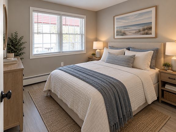 3rd image of 4 Woodburn Rd #3