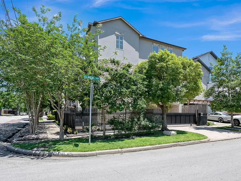 2101 Elmen St — Photo 2