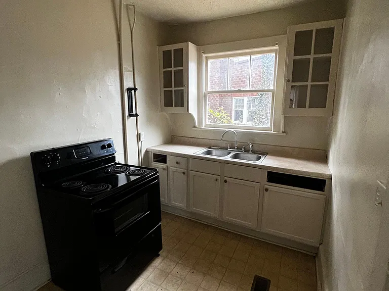821 Ferdinand Ave SW #2 — Photo 9