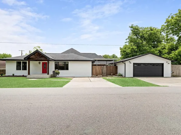 1101 Sun Ave, Port Neches, TX 77651
