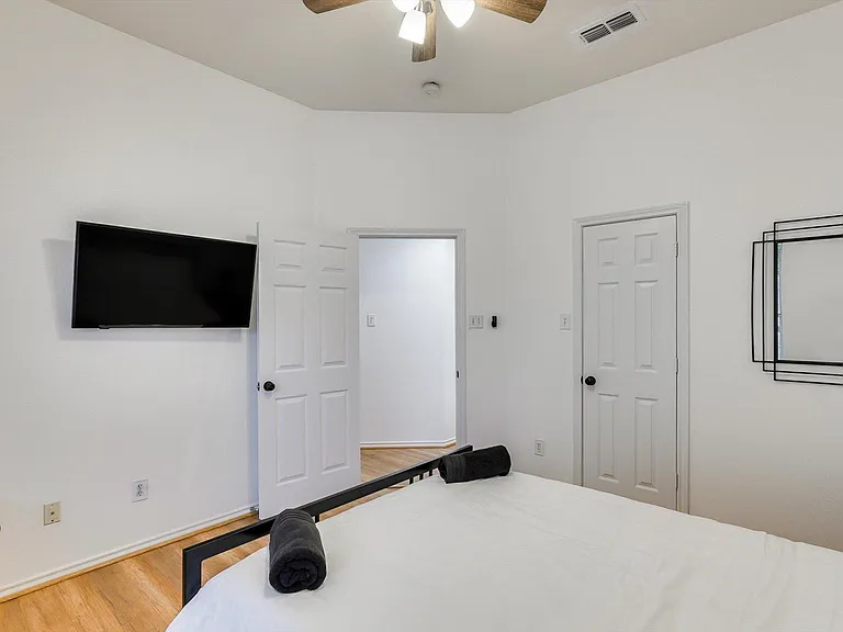 913 Tipton Rd — Photo 30