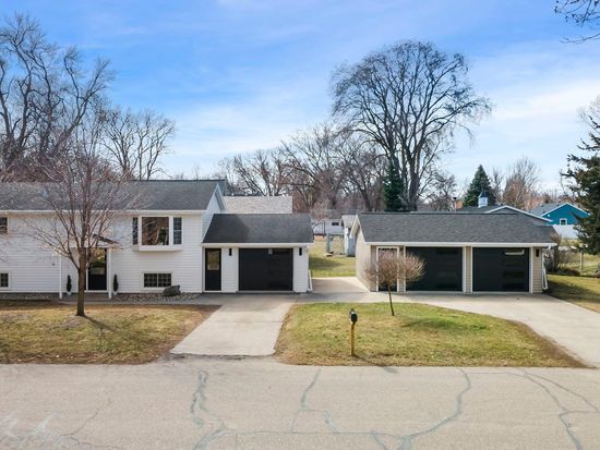 501 W Saint Paul St, Litchfield, MN 55355