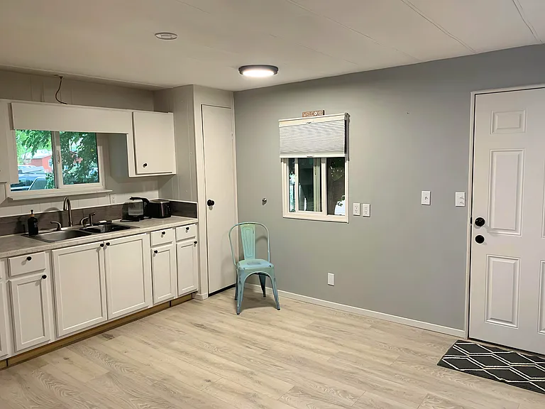 171 W 330 N — Photo 6