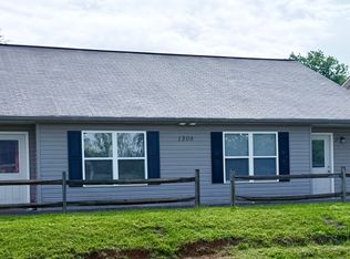 1308 Patrick Dr #12, Johnson City, TN 37601