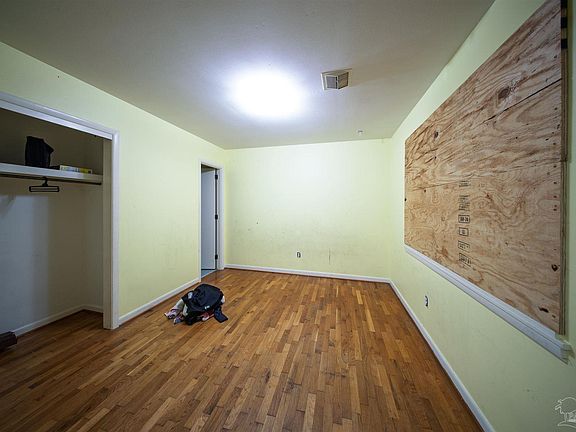 4th image of 2031 Broyhill Ln