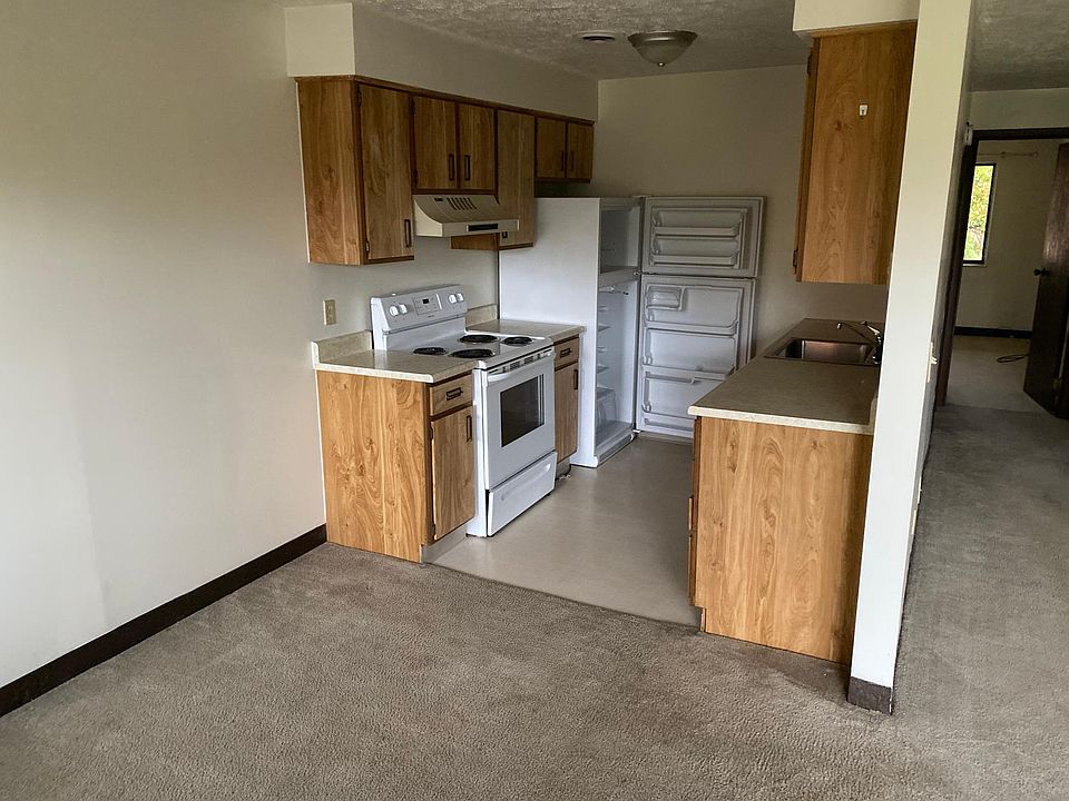 1st image of 1303 Villa Dr APT F