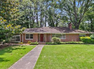465 Lakewood Dr, Homewood, AL 35209