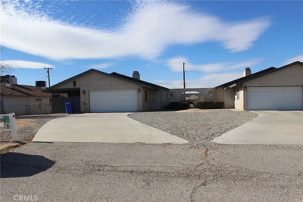 2 bed, 3632 sqft, $1,800 — Photo 2