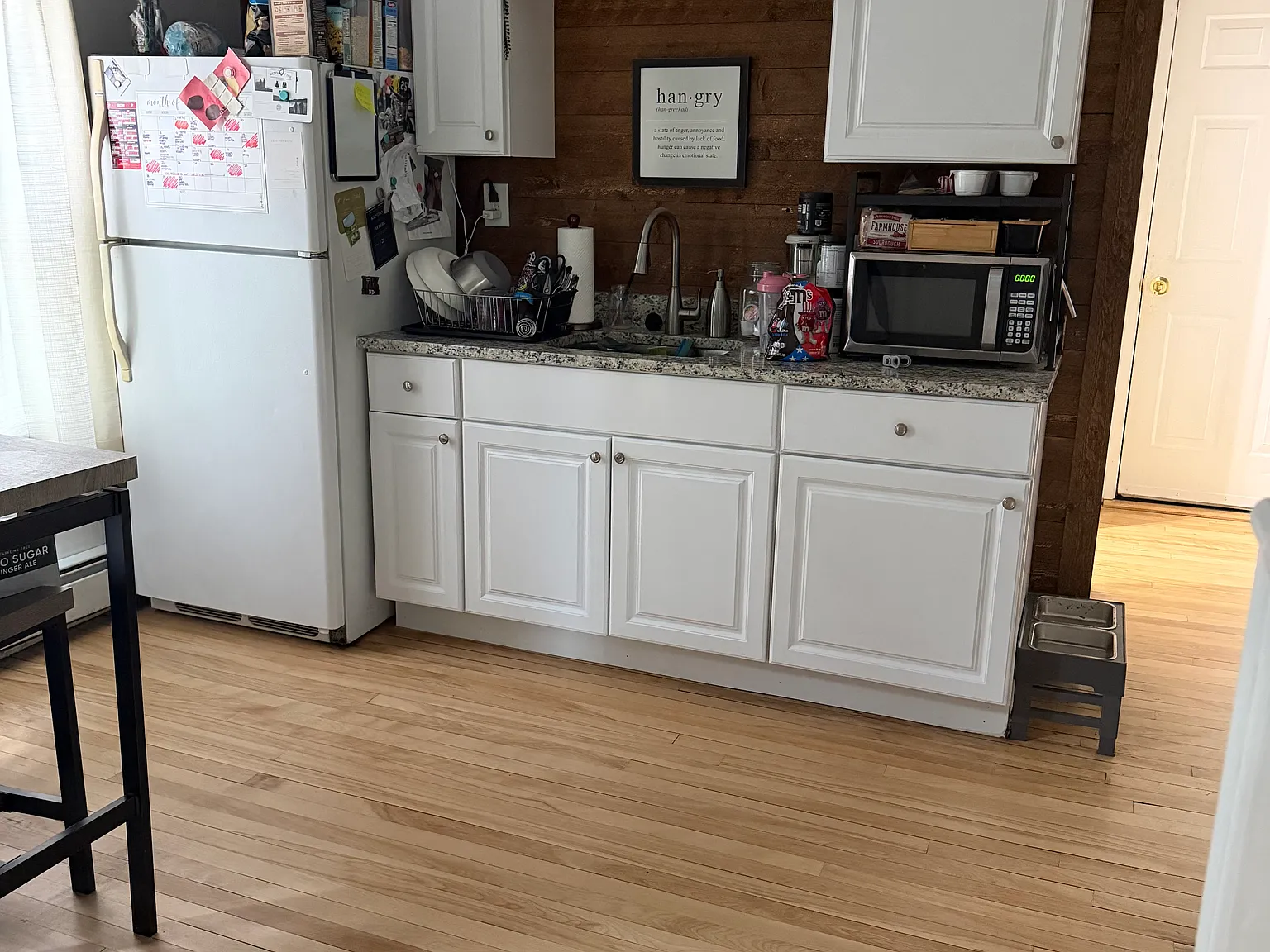 2 bed, 800 sqft, $1,700 — Photo 3