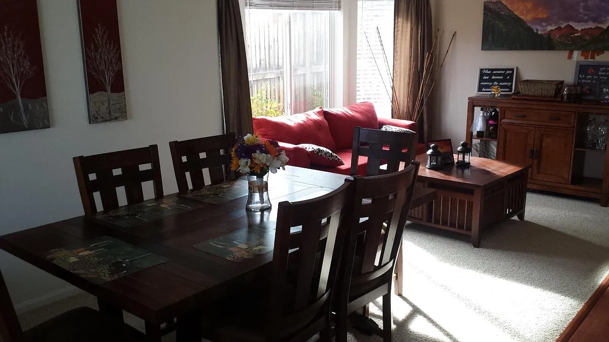 3 bed, 1831 sqft, $3,000 — Photo 4