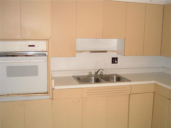 2nd image of 3127 Browning St