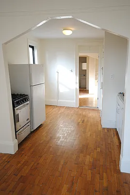 Rented by Bold New York | media 39