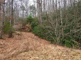 136 Blythe Rd, Pisgah Forest, NC 28768